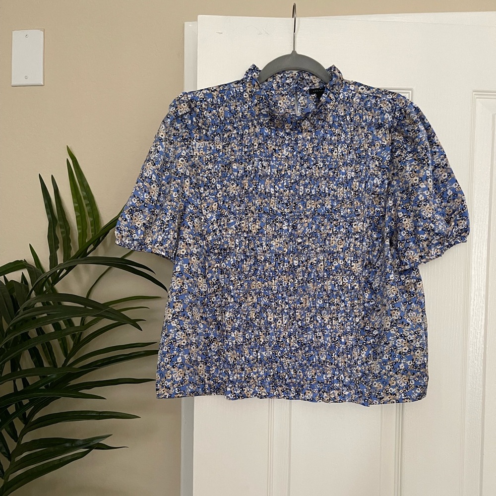Ann Taylor Top NWT Size Large